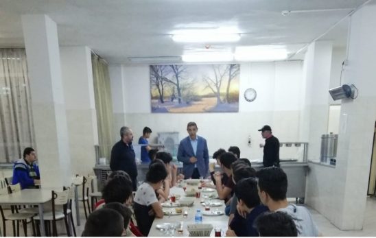 Vakıf baskanımız Kağıthane Profilo meslek lisesi  yatılı öğrencileri ile birlikte